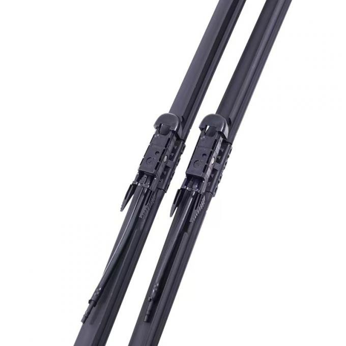 Mercedes Benz Water Spraying Windshield Wipers for Cold Weather Driving HEATTEC Technology 3
