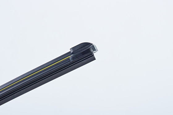 Sleek Design 18 Inch Universal Windscreen Wipers Black Certified Universal Wiper Blade